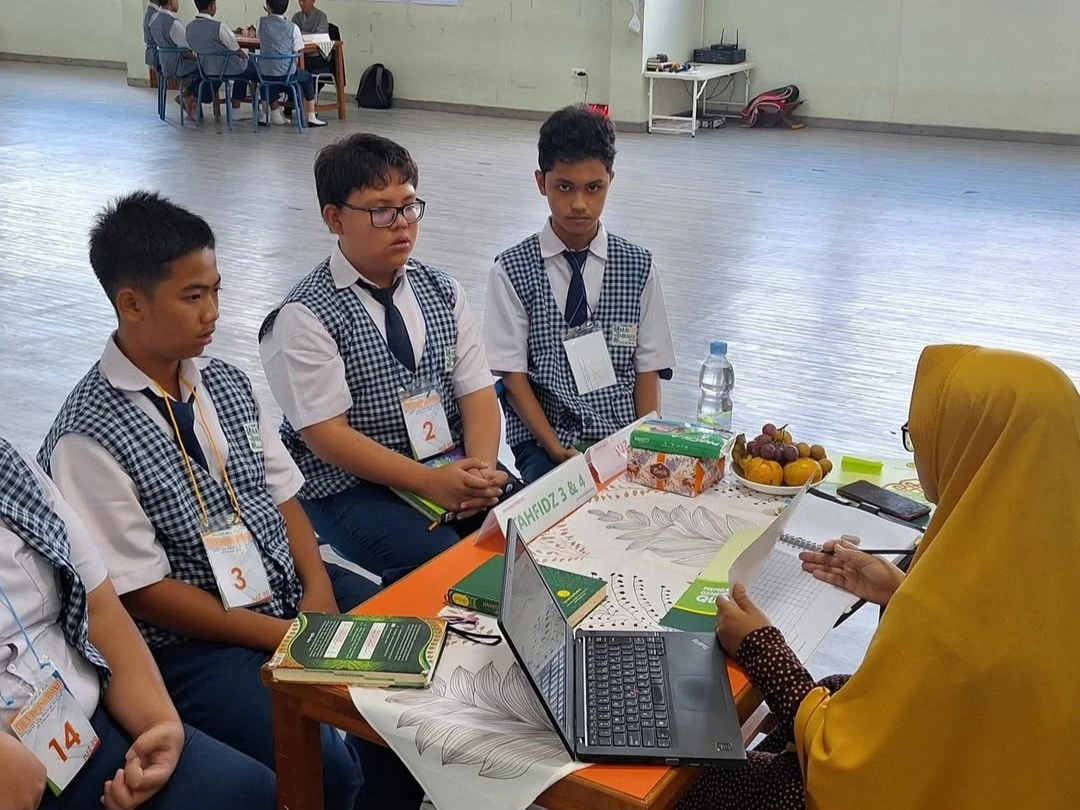Kegiatan Munaqosyah Angkatan IX SMPIT Nur Hikmah